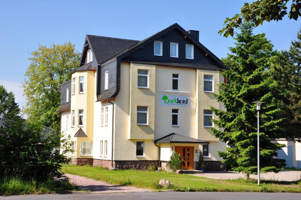 Konsumhotel Am Park Oberhof  Kültér fotó